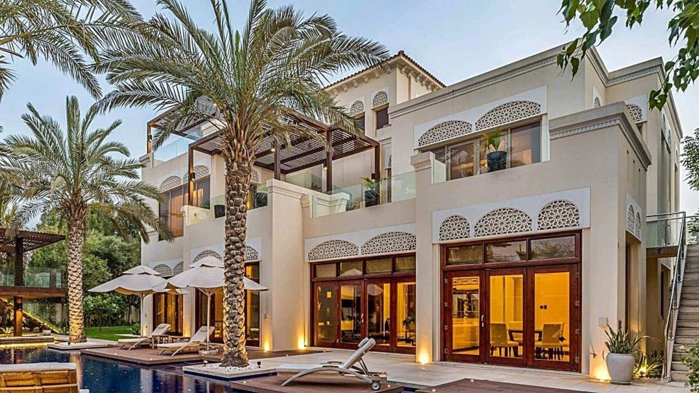 Villa in Al Barari, Dubai, UAE