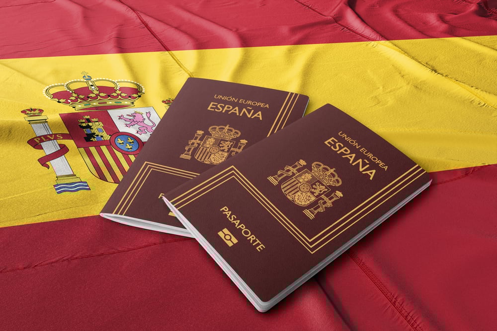 Explore visa-free, visa on arrival (VOA), eVisa, and ETA destinations for Spanish passport holders in 2025.